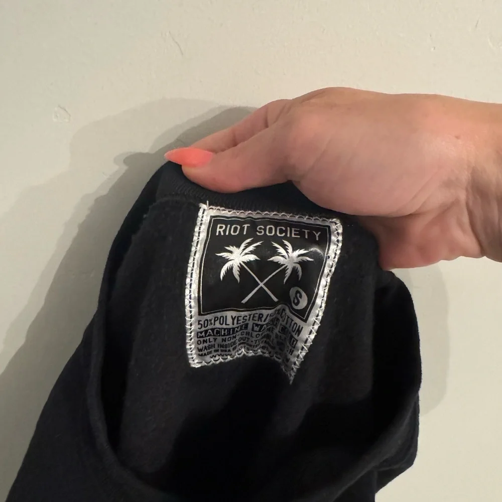 Riot Society melting smile Crewneck Sweater